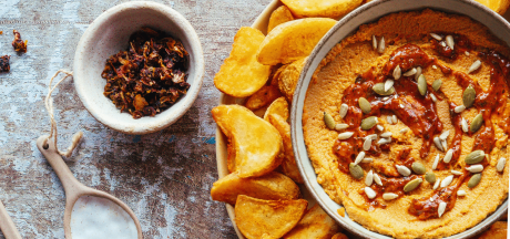 Pikantni Pati Parts Tex Mex krumpirići sa humusom od sušenih rajčica