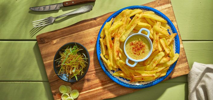 AVIKO Grip ’n Dip with leek sauce and smoked paprika