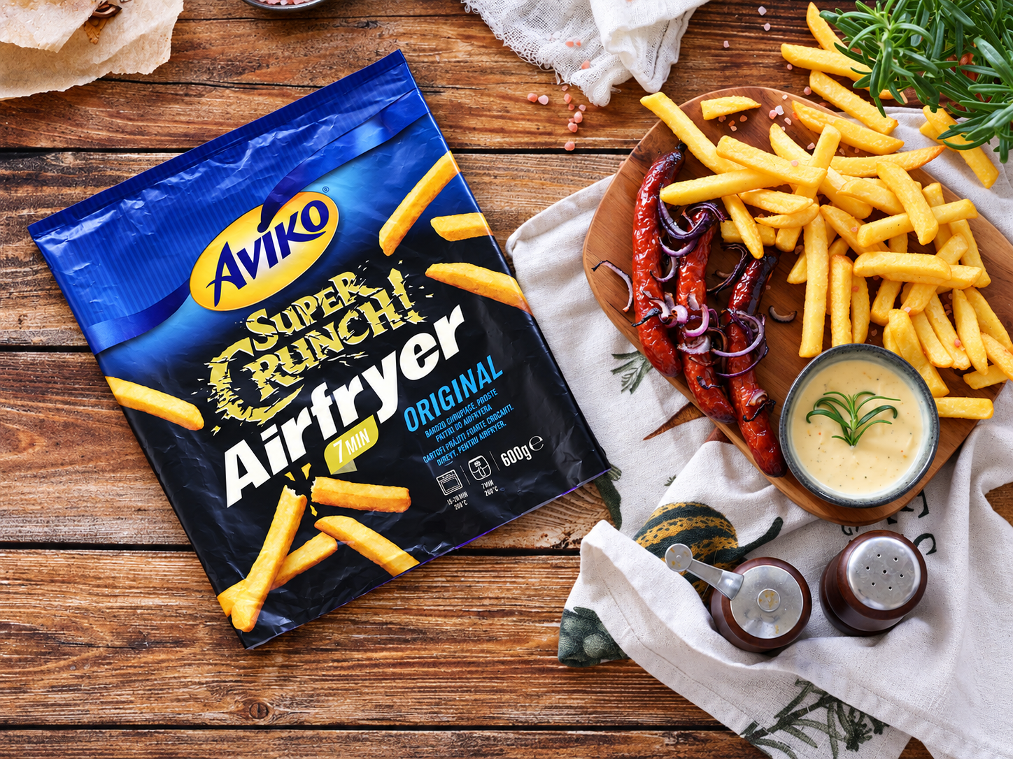 Airfryer Super Crunch Original krumpirići s hrenovkama, lukom i umakom od meda i senfa