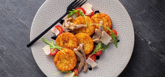 AVIKO Rösti Rondjes fritule s trakicama govedine, povrćem i Parmigiano Reggianom